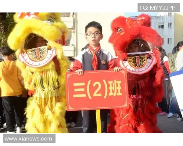 高清足球明星床头装饰画，完美演绎运动激情与个性魅力